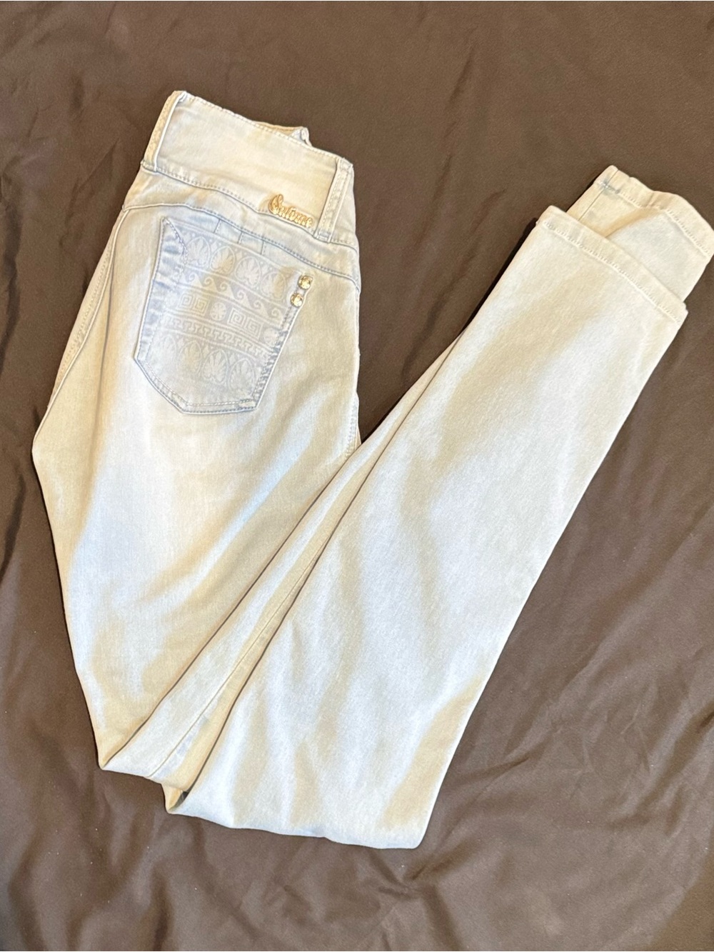 Light Blue Women’s Jeans w/  Aztec style Back Pocket | Salome El Original